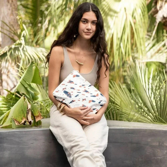 Aloha Collection Mid Pouch, Le Terrazzo - Picture 7 of 7